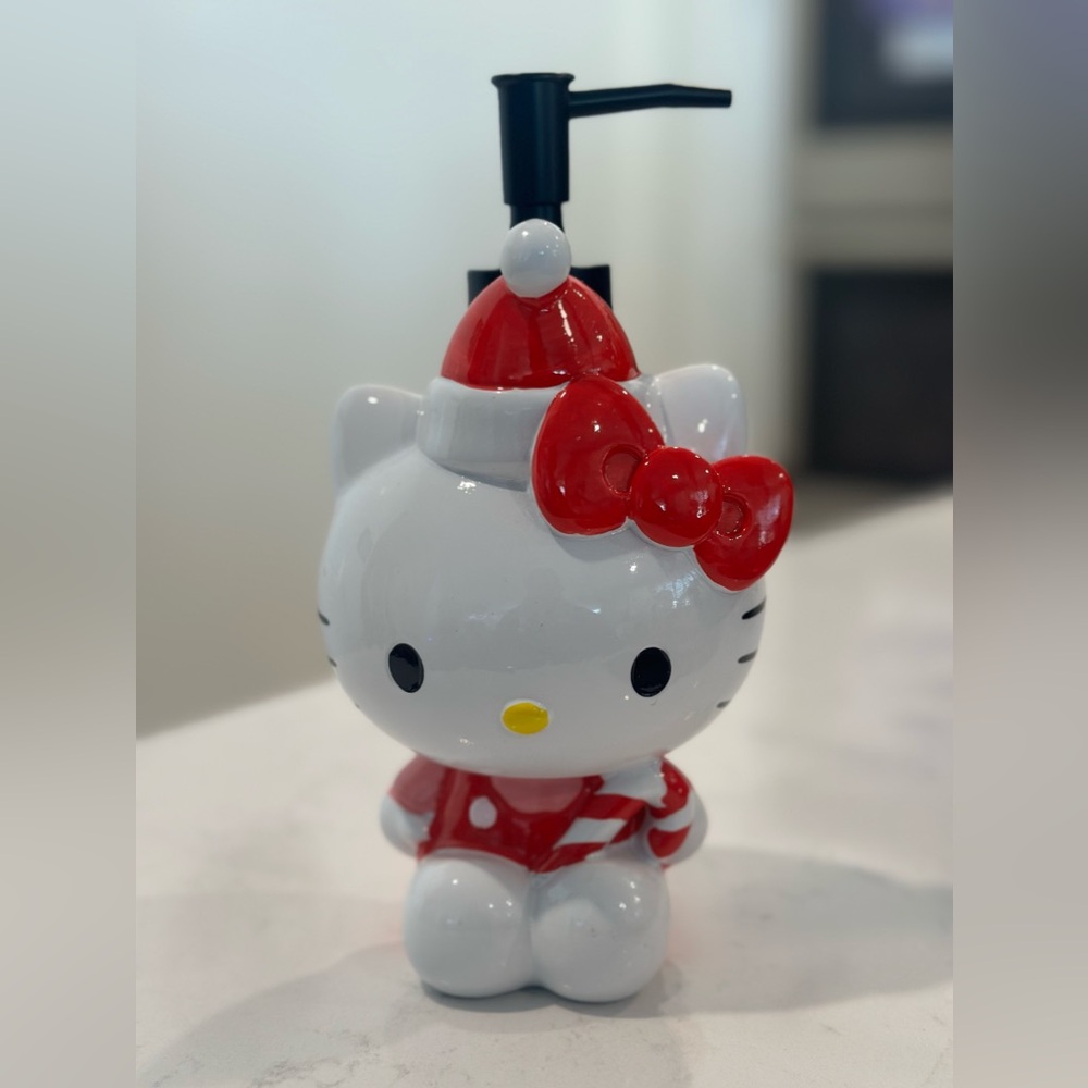 Hello Kitty Santa Candy Cane Christmas Soap Dispenser